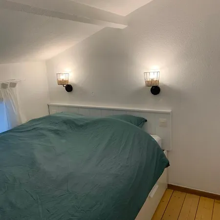 Maisonnette Mimosa H3 Avec Piscine Intérieure Chauffée Accès à Pied Casa de Férias *