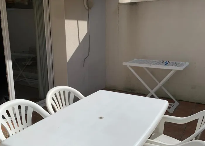 Maisonnette Mimosa H3 Avec Piscine Intérieure Chauffée Accès à Pied * Les Sables Vignier