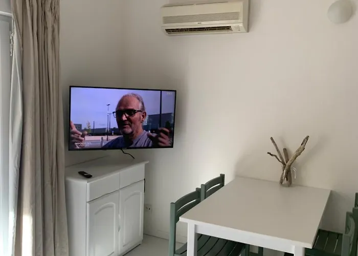 Сasa de vacaciones Maisonnette Mimosa H3 Avec Piscine Intérieure Chauffée Accès à Pied