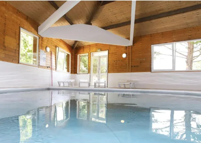 Maisonnette Mimosa H3 Avec Piscine Intérieure Chauffée Accès à Pied * Les Sables Vignier